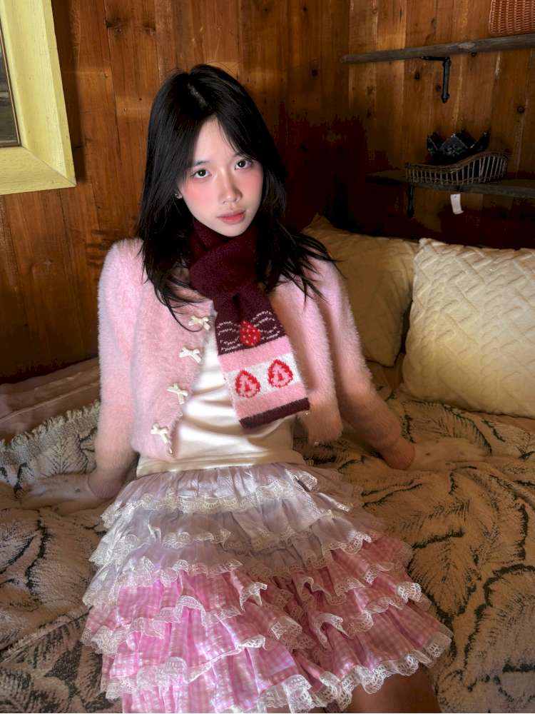 Strawberry Cake Jacquard Knit Scarf【s0000014943】