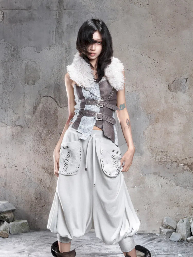 Strappy Asymmetric Cut-Out Fitted Halter Top【s0000014138】