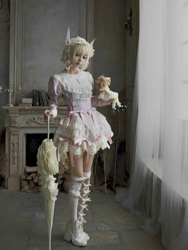 Pull-Up Hem Blouse and Tiered Skirt【s0000014433】