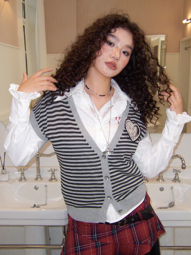 Old-Fashioned Woolen Knit Vest【s0000017901】