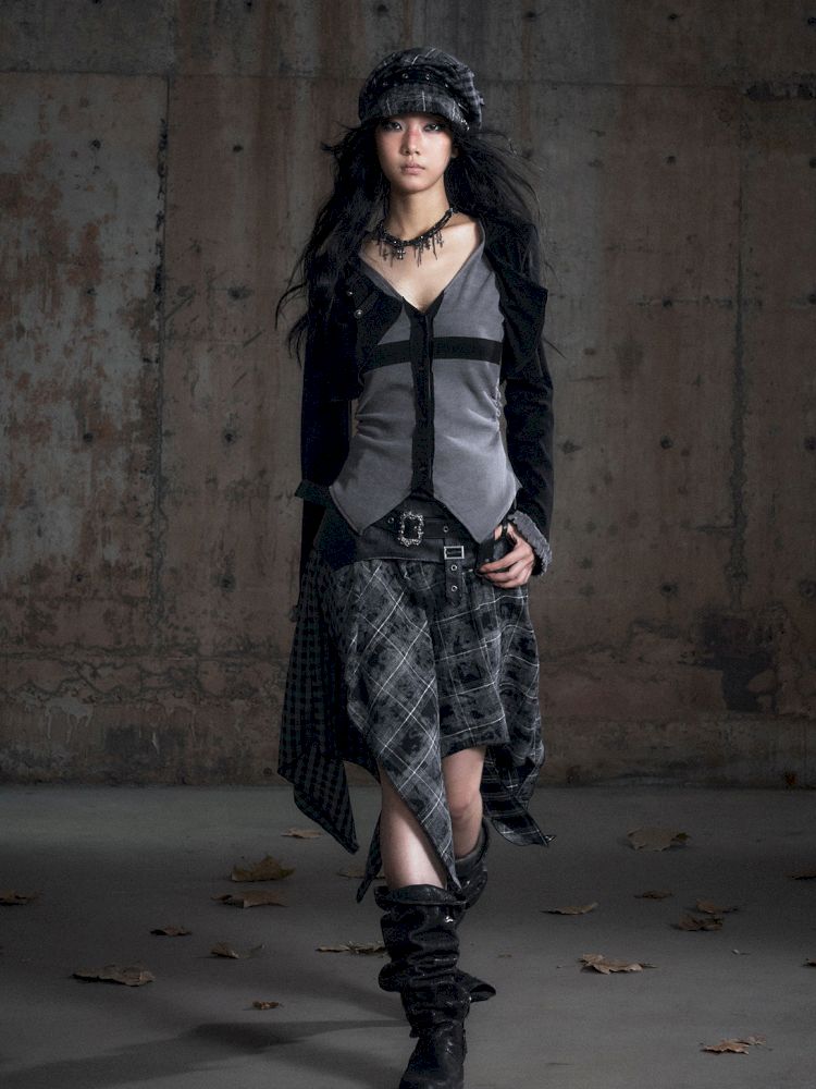 Punk splicing velvet bustier skirt【s0000013886】