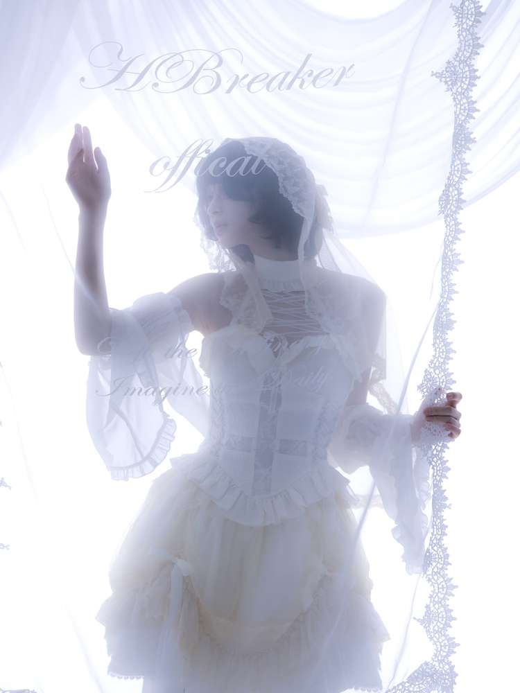 Cross Cut Out Jacquard Halter Gothic Coat【s0000014685】