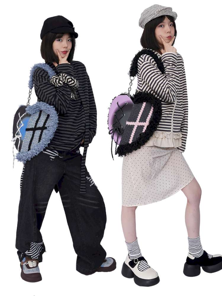 Graffiti Splicing Hairy Love Crossbody Bag【s0000014614】