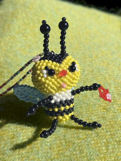 Handmade Beaded Bee Necklace Pendant【s0000015029】
