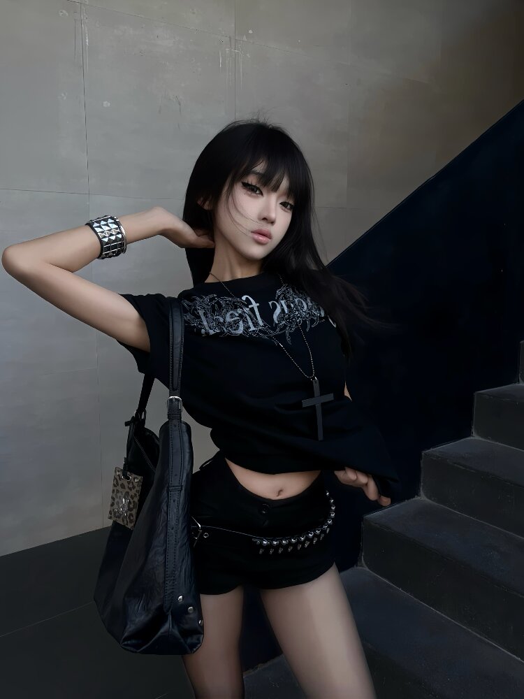 Gothic Slogan Print Crew T-Shirt【s0000018219】