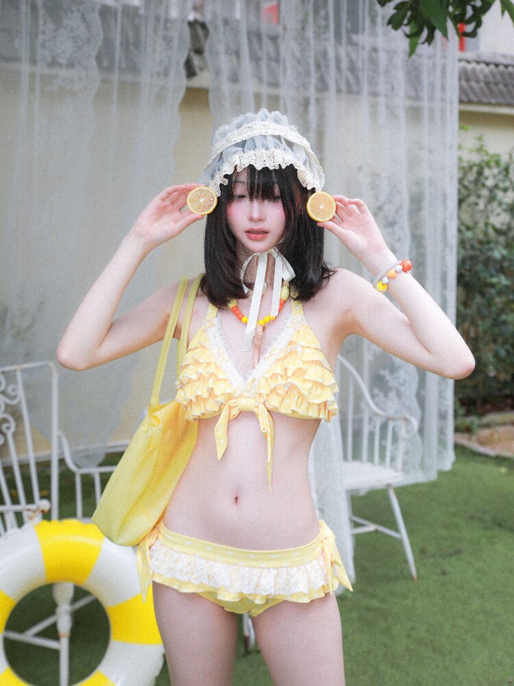 Heart-Shaped Polka Dot Bikini【s0000017521】