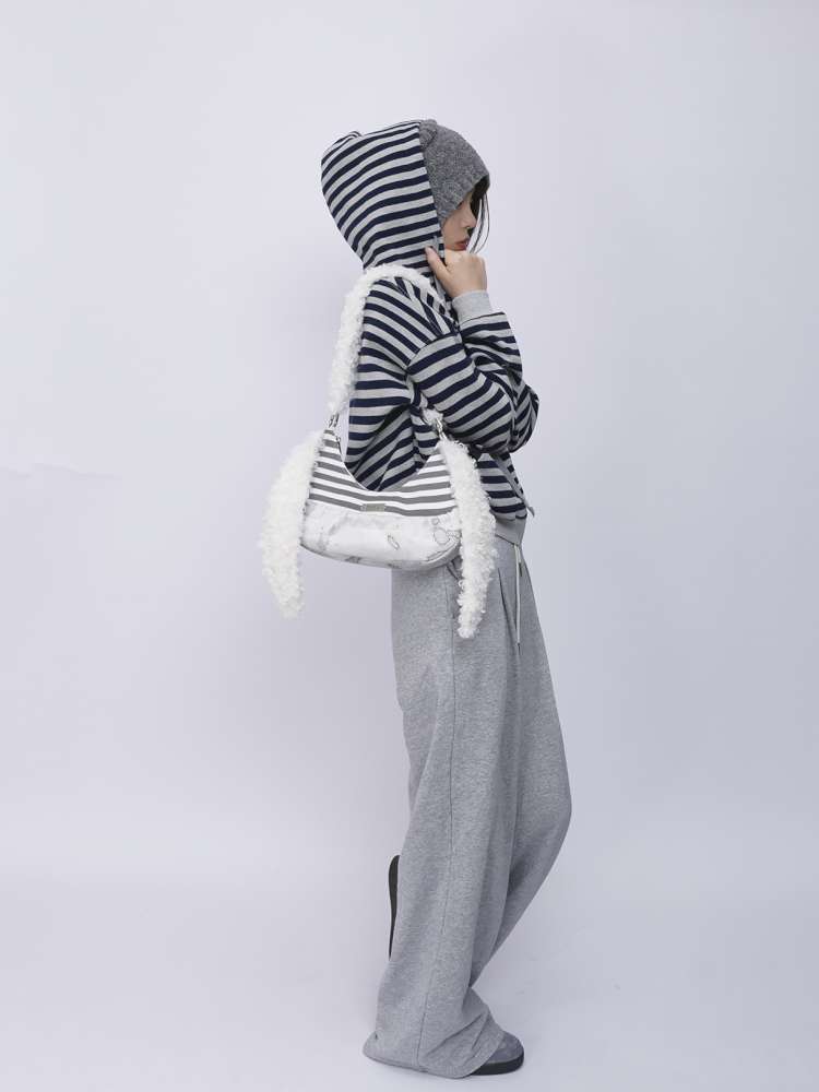 Rabbit Plush Versatile Commuter Crossbody Bag【s0000014618】