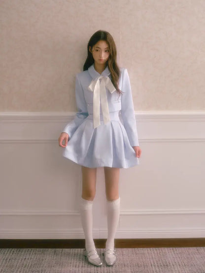 Tie-Front Short Jacket with High-Waisted Structured Pleated Puffy Skirt【s0000014341】