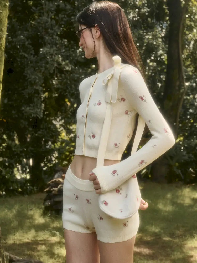 Floral Print “Mix & Match” Sweet Floral Knit Top【s0000014324】