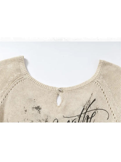 Slim-Fit V-Neck Long-Sleeve Knit Top【s0000013947】