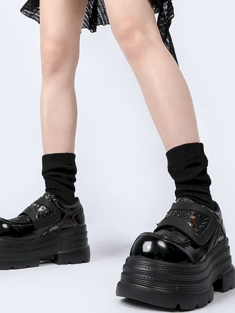 Rivets dark black small leather shoes【s0000013709】
