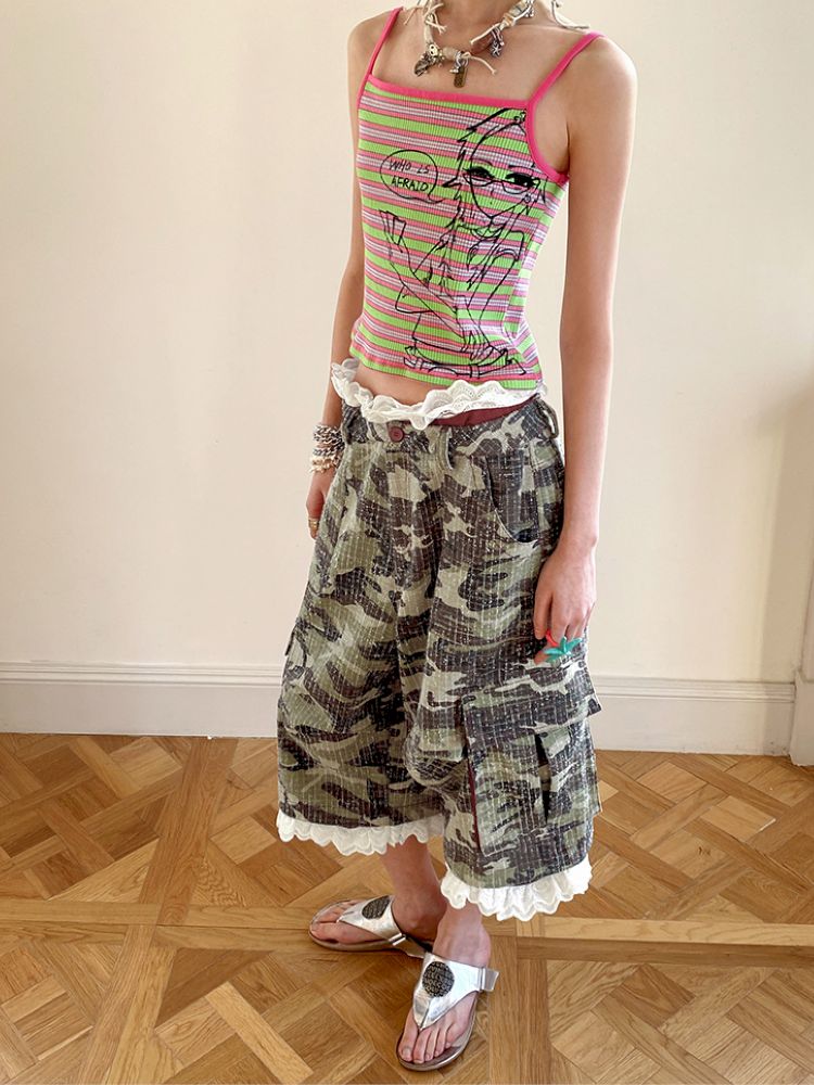 Card-playing girl striped tank top【s0000012959】