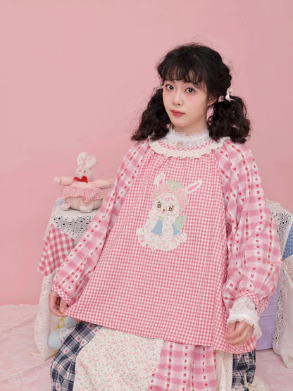 Strawberry Bunny Balloon Sleeve Shirt【s0000012017】
