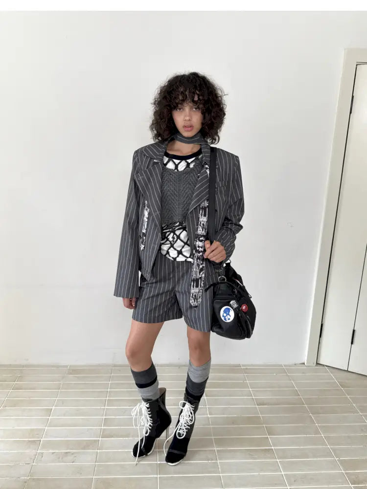 Loose-Fit Vertical-Stripe Suit Shorts【s0000014210】