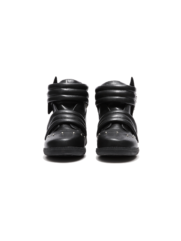 Pentagram Riveted High-Top Sneakers【s0000018355】