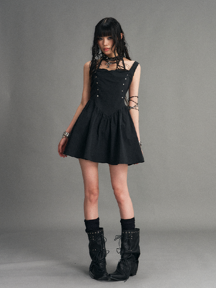 Dark Punk Riveted Halter Slip Dress【s0000017770】