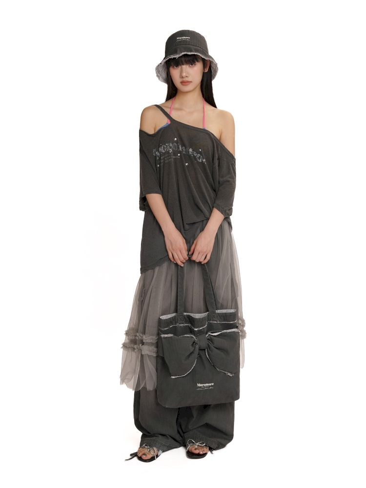 Loose-fitting off-the-shoulder T-shirt【s0000012562】
