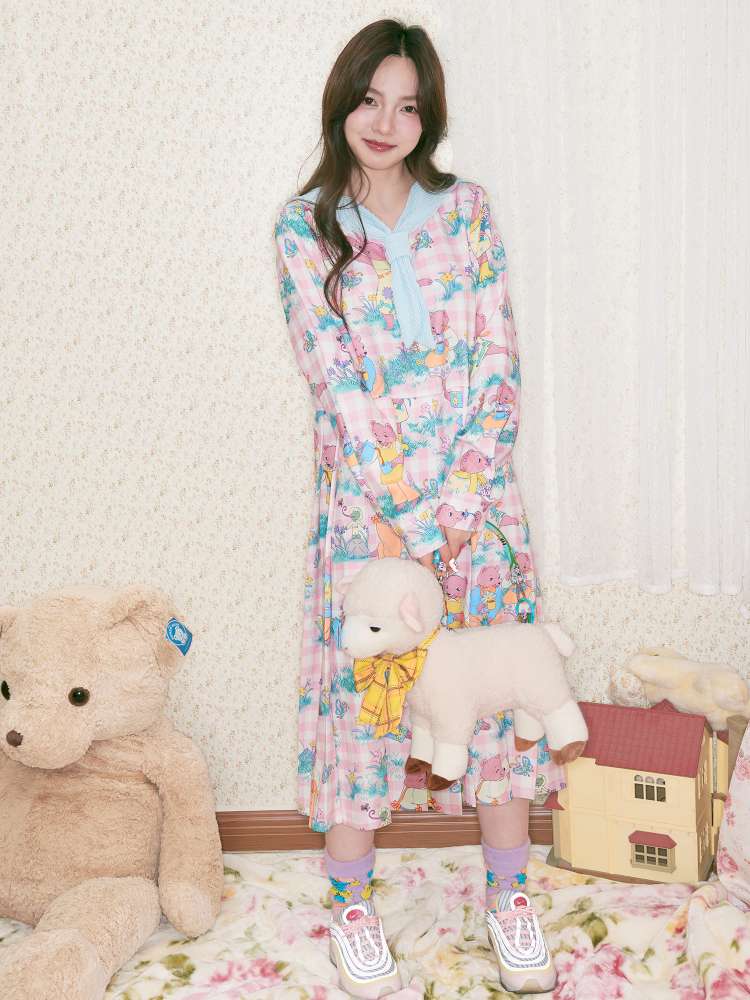 Pink Bear Illustration Print Dress【s0000014496】