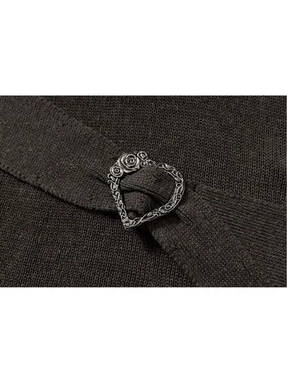 Slim-Fit V-Neck Long-Sleeve Knit Top【s0000013947】