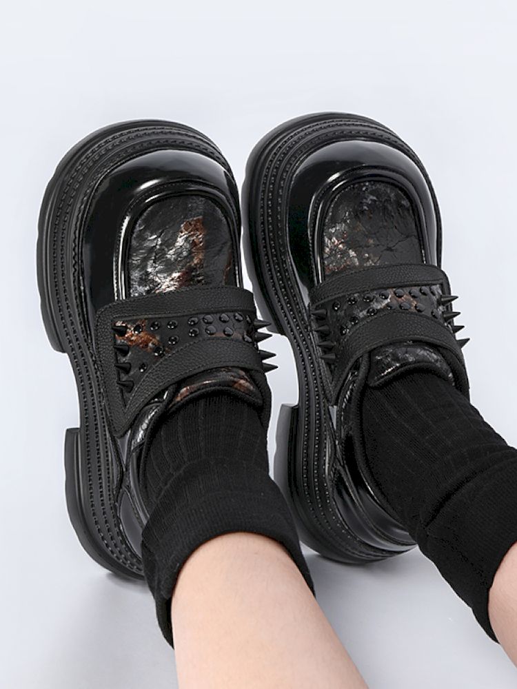 Rivets dark black small leather shoes【s0000013709】