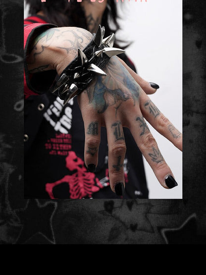 Serpentine Rivet Punk Gothic Bracelet【s0000018973】