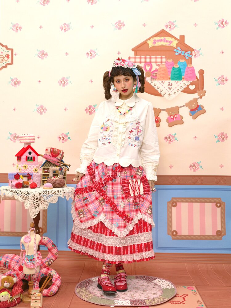 Petal Collar Embroidery Shirt In【s0000015573】