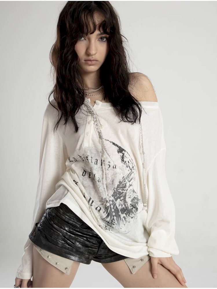 LOOSE ASYMMETRIC NECKLINE T-SHIRT [S0000008481]