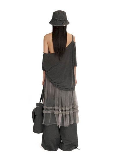 Loose-fitting off-the-shoulder T-shirt【s0000012562】