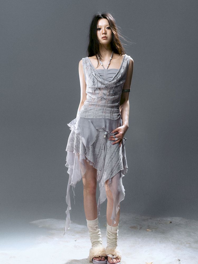 Hollow Swing Neck Sleeveless Blouse【s0000012644】