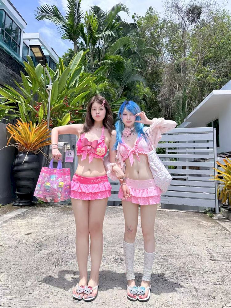 Fuchsia Flower Split Swimsuit【s0000012660】