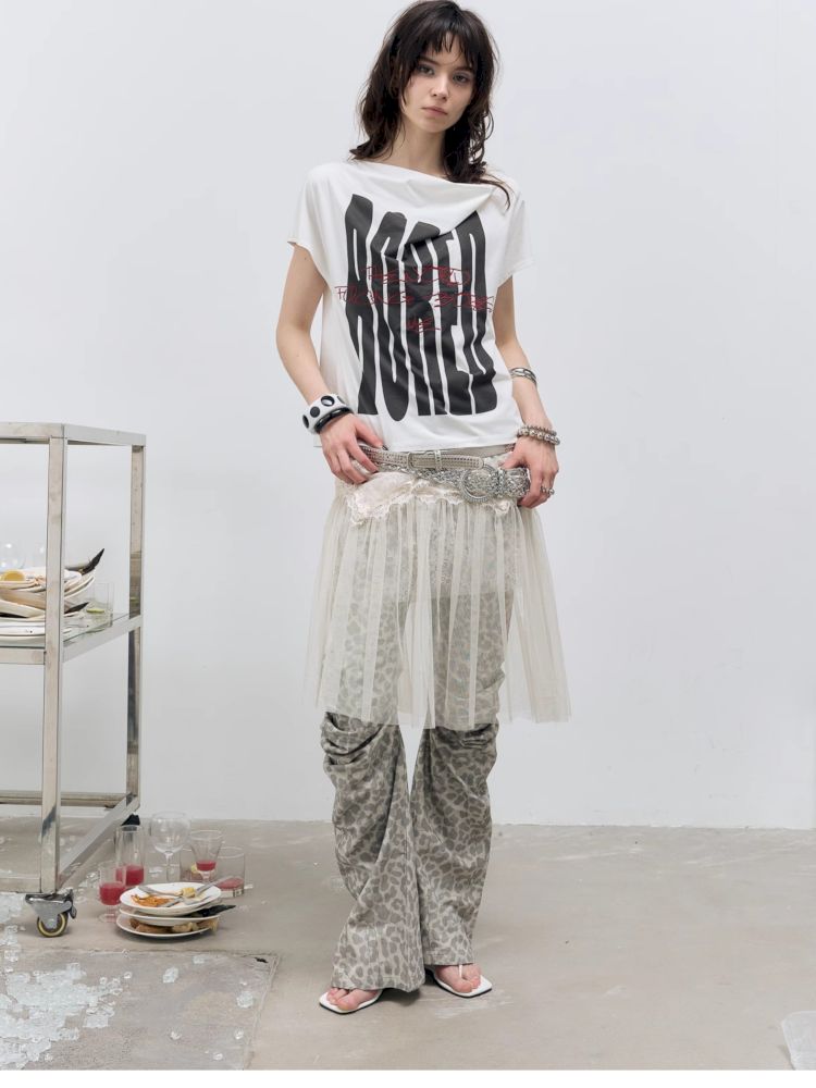 Printed and embroidered Irregular T-shirt【s0000012414】