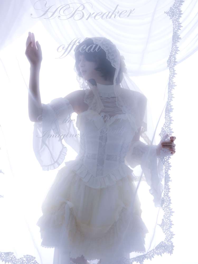 Cross Cut Out Jacquard Halter Gothic Coat【s0000014685】