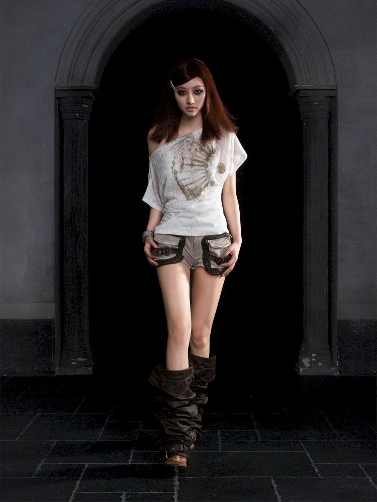 Multi-pocket low-rise shorts【s0000012307】