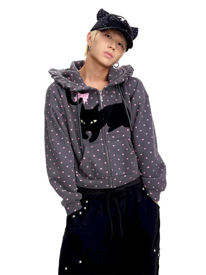 A cat's beanie hat on his head【s0000014095】