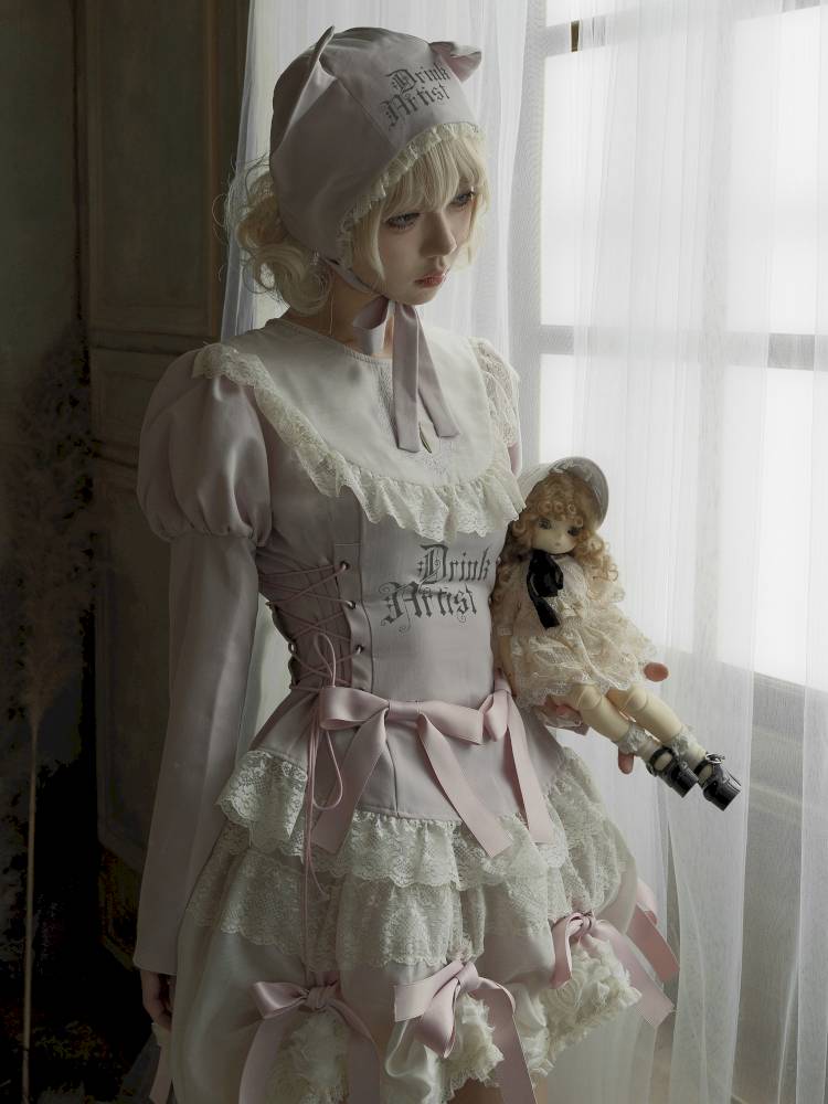 Pull-Up Hem Blouse and Tiered Skirt【s0000014433】