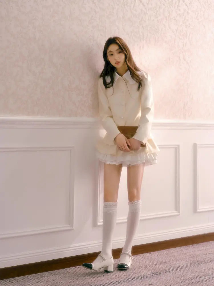 Long-sleeve jacket paired with a multi-layered puffy mini skirt【s0000014342】