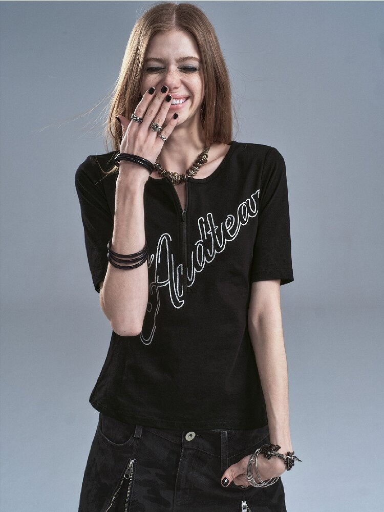 Silver Monogram Print Slim T-shirt【s0000016635】