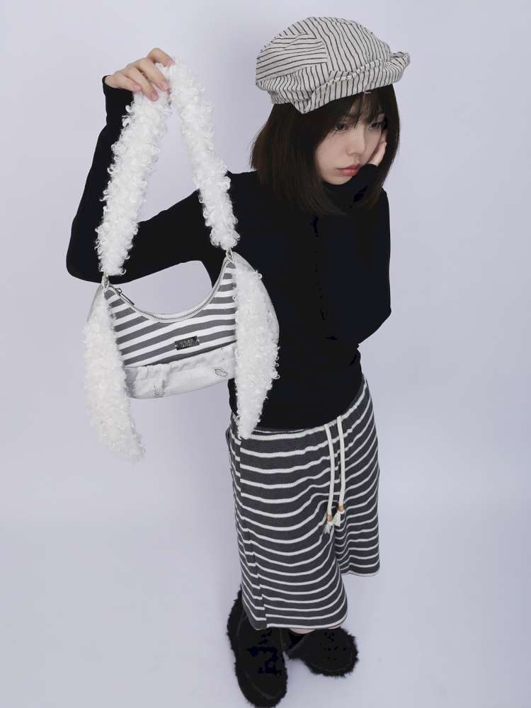 Rabbit Plush Versatile Commuter Crossbody Bag【s0000014618】