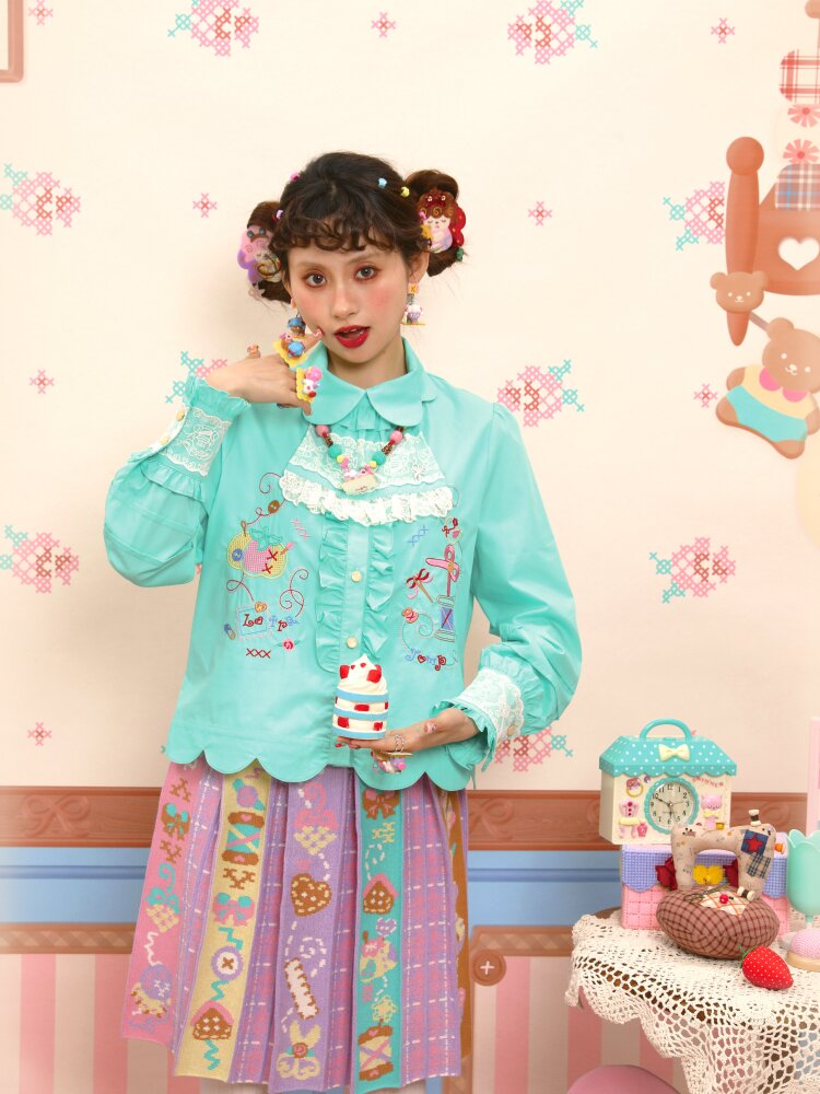 Petal Collar Embroidery Shirt In【s0000015573】