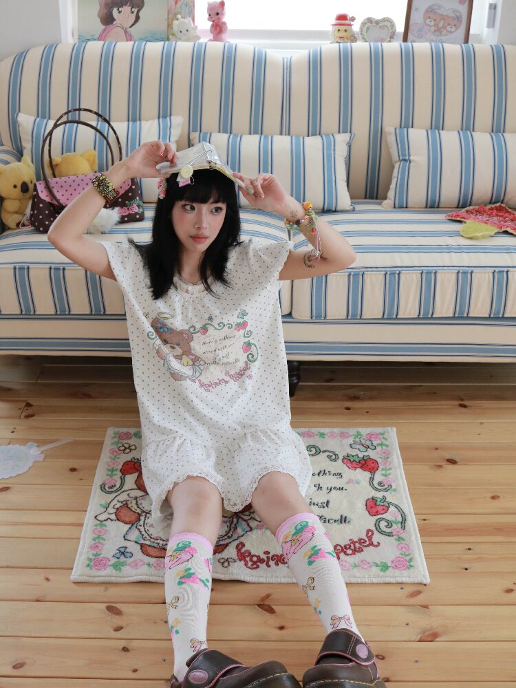 Strawberry Cat Cotton Mid Calf Socks【s0000017506】