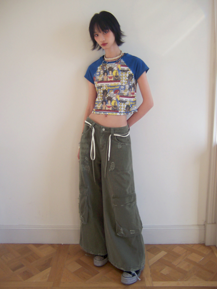 Manga Full Print Short Plunging Short Sleeve T-Shirt【s0000012433】