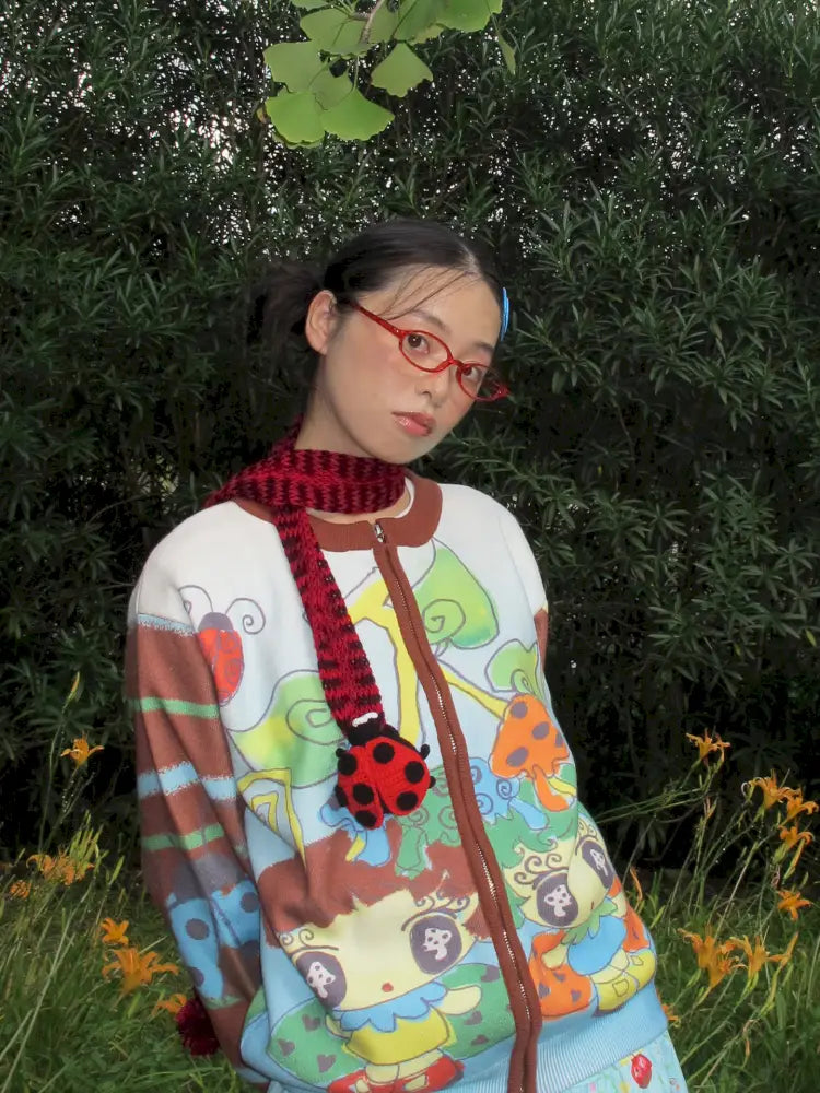 Hand-Knitted Beetle-Patterned Scarf【s0000014190】