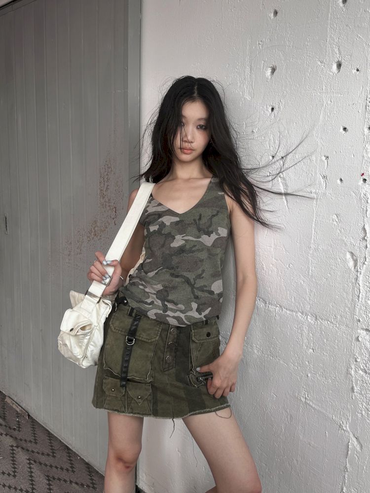 V-Neck Sports Camouflage Embroidered Vest T-Shirt【s0000008501】