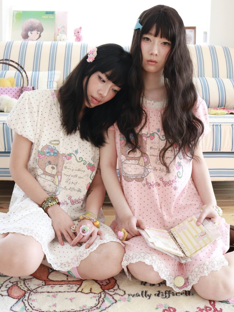 Bear Strawberry Lace Polka Dot Dress【s0000017508】