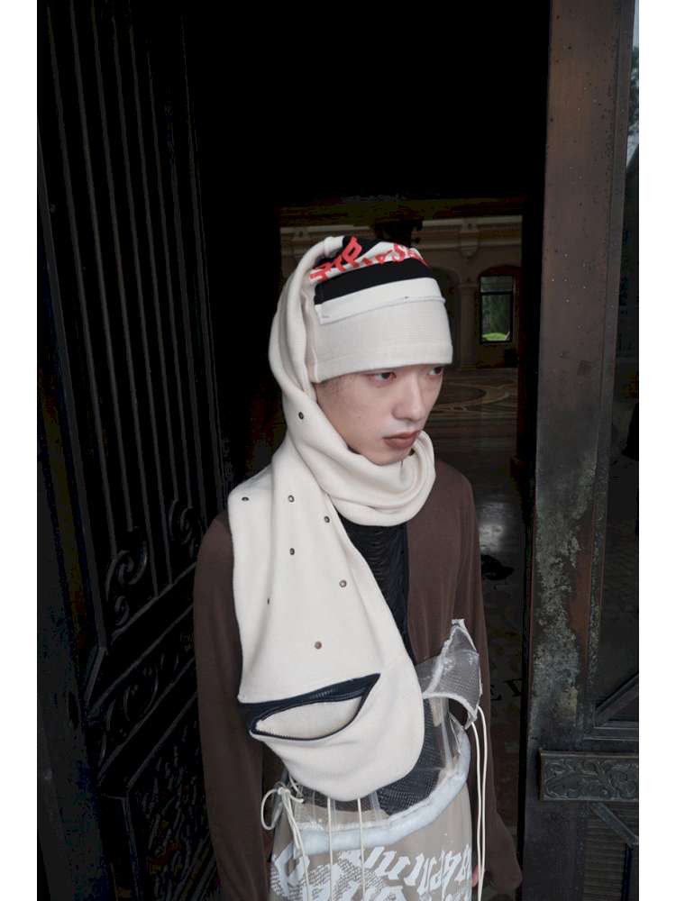 Never Say Die Scarf Socks Hat【s0000015146】