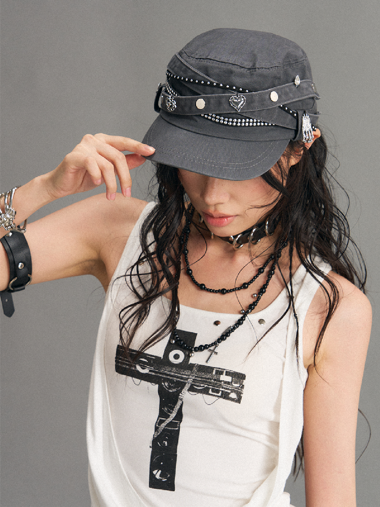 Distressed Metal Equestrian Cap【s0000017526】