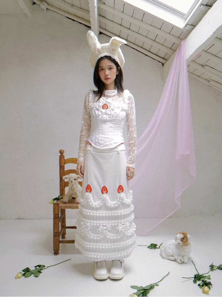 Polka Dot Strawberry Badge Camisole Top【s0000014939】