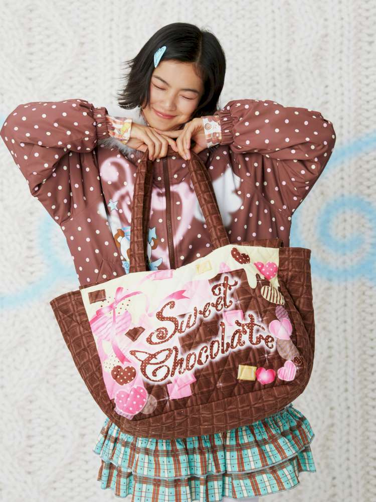 Chocolate Reversible Quilted Bag【s0000014850】