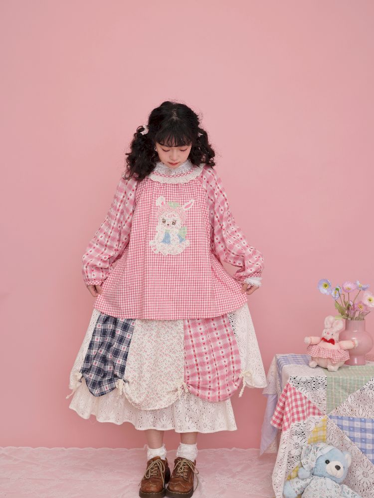 Strawberry Bunny Balloon Sleeve Shirt【s0000012017】