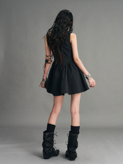 Dark Punk Riveted Halter Slip Dress【s0000017770】